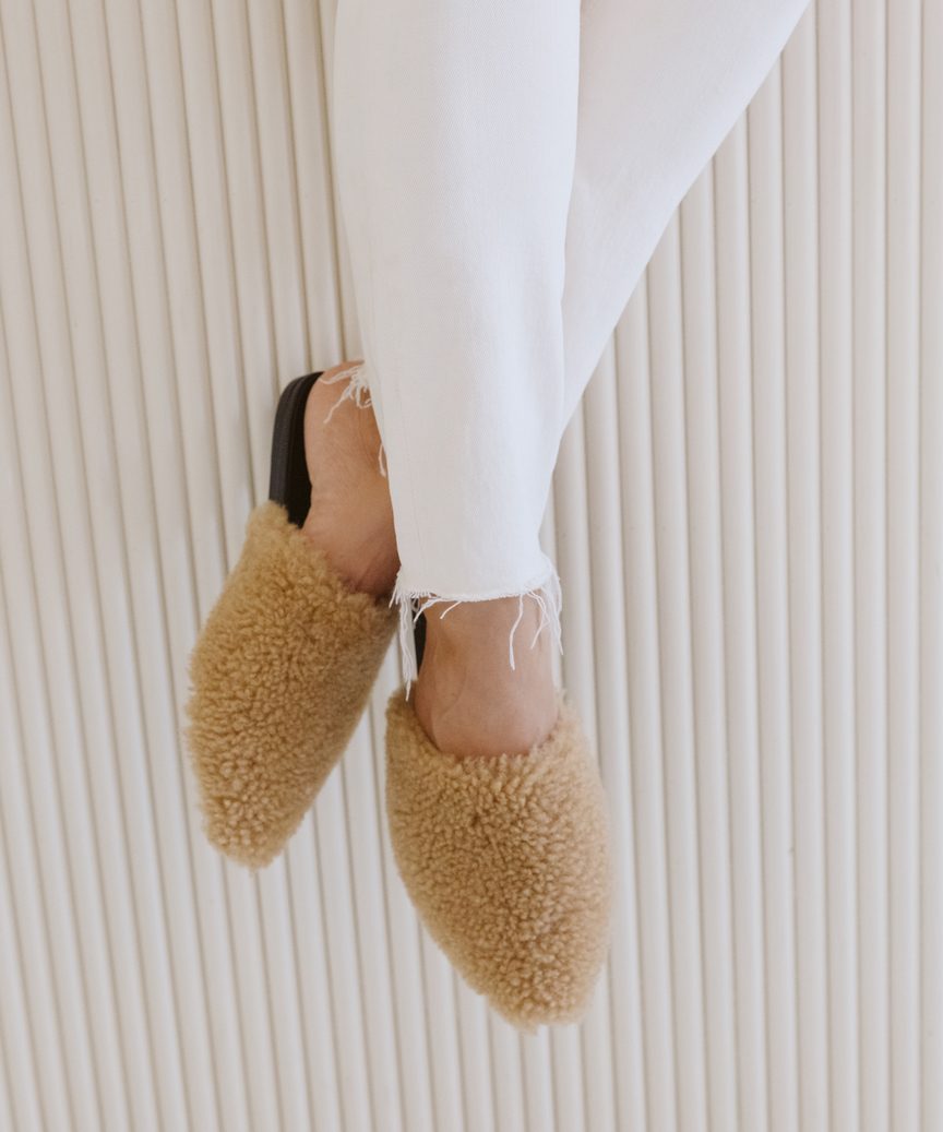 Slipper Pillow Flat Comfort Mule - Luxury Mules and Slides - Shoes