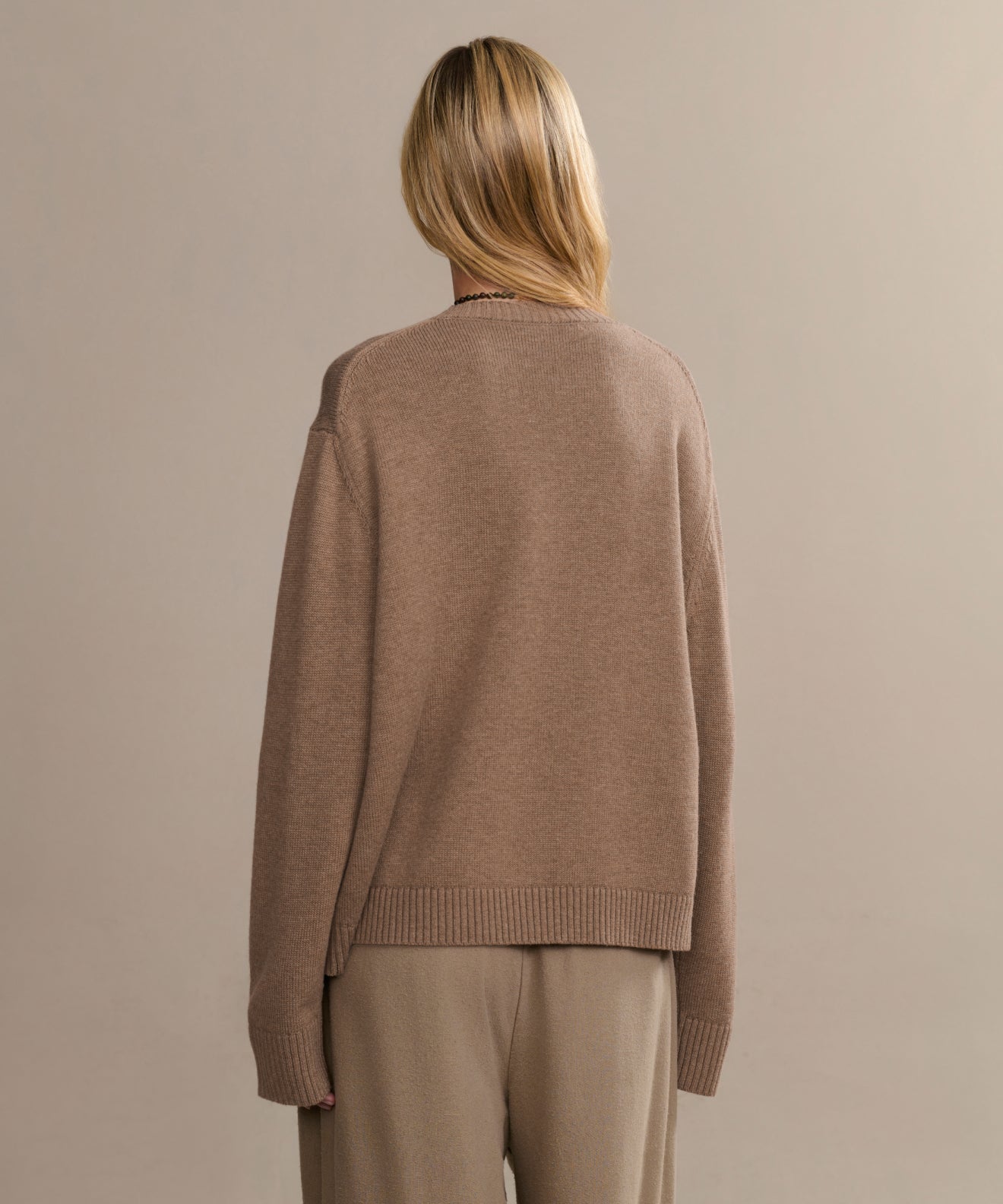 Simone V-Neck | Jenni Kayne