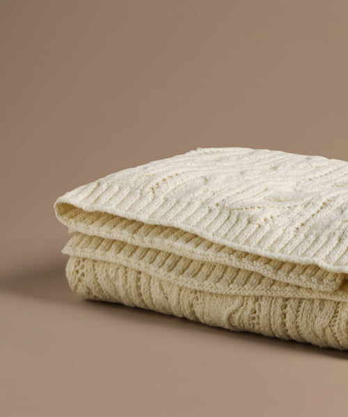 Audrey Throw