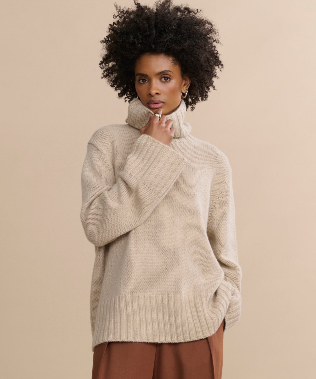 cashmere-jet-turtleneck-warm-