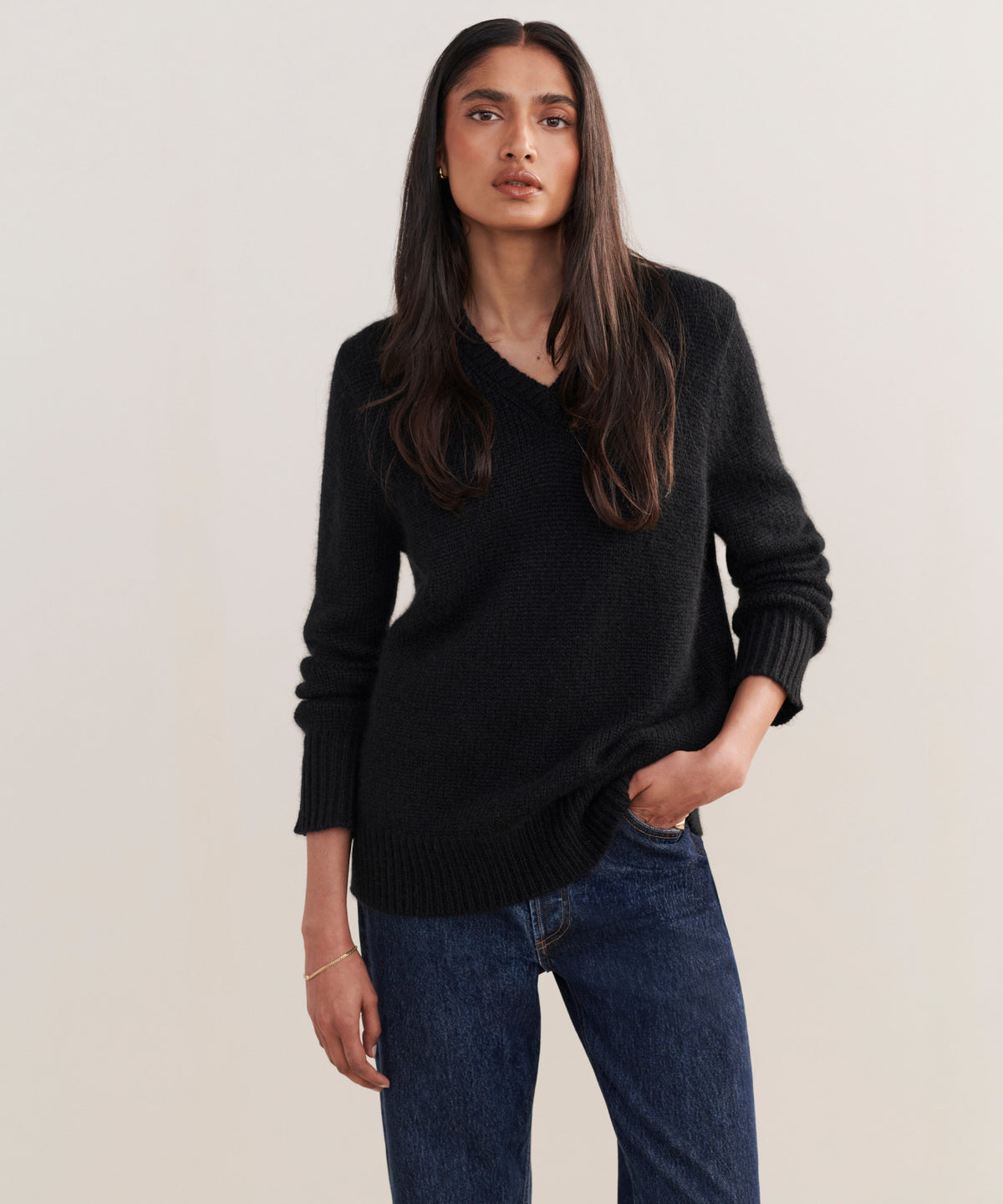Cashmere Kate V-Neck | Jenni Kayne