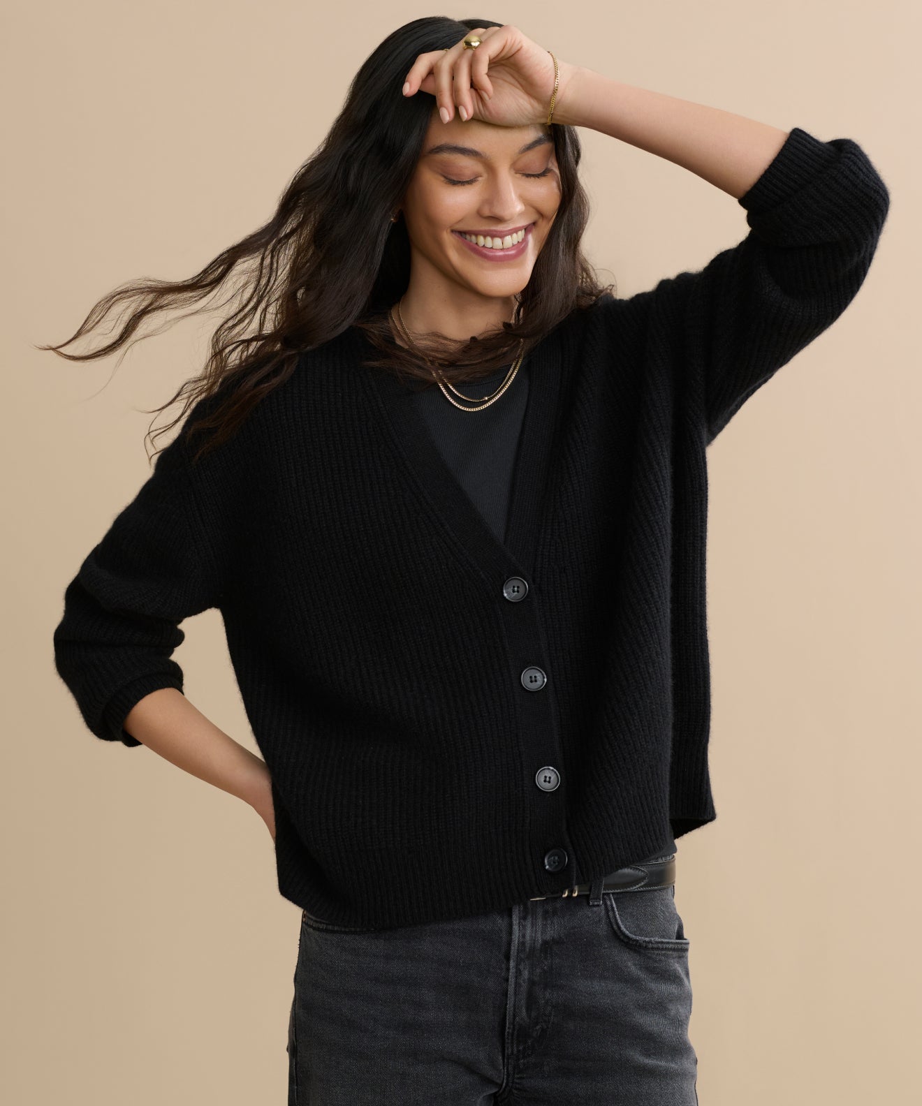 Women's Cropped Cashmere Cocoon Black | Jenni Kayne