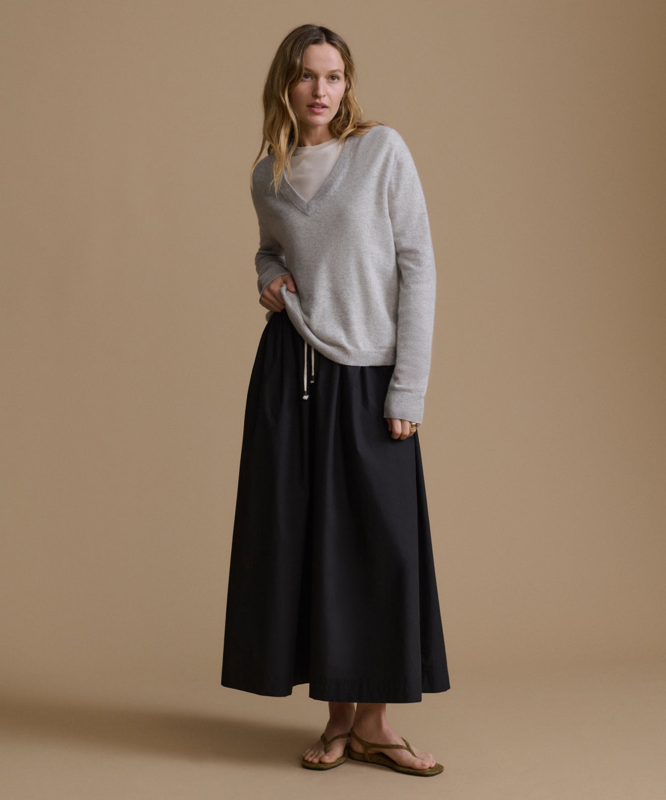 Women's Flynn Cashmere Sweater Grey| Jenni Kayne