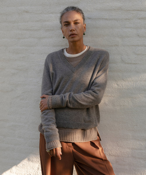 Women's Flynn Cashmere Sweater Shadow | Jenni Kayne
