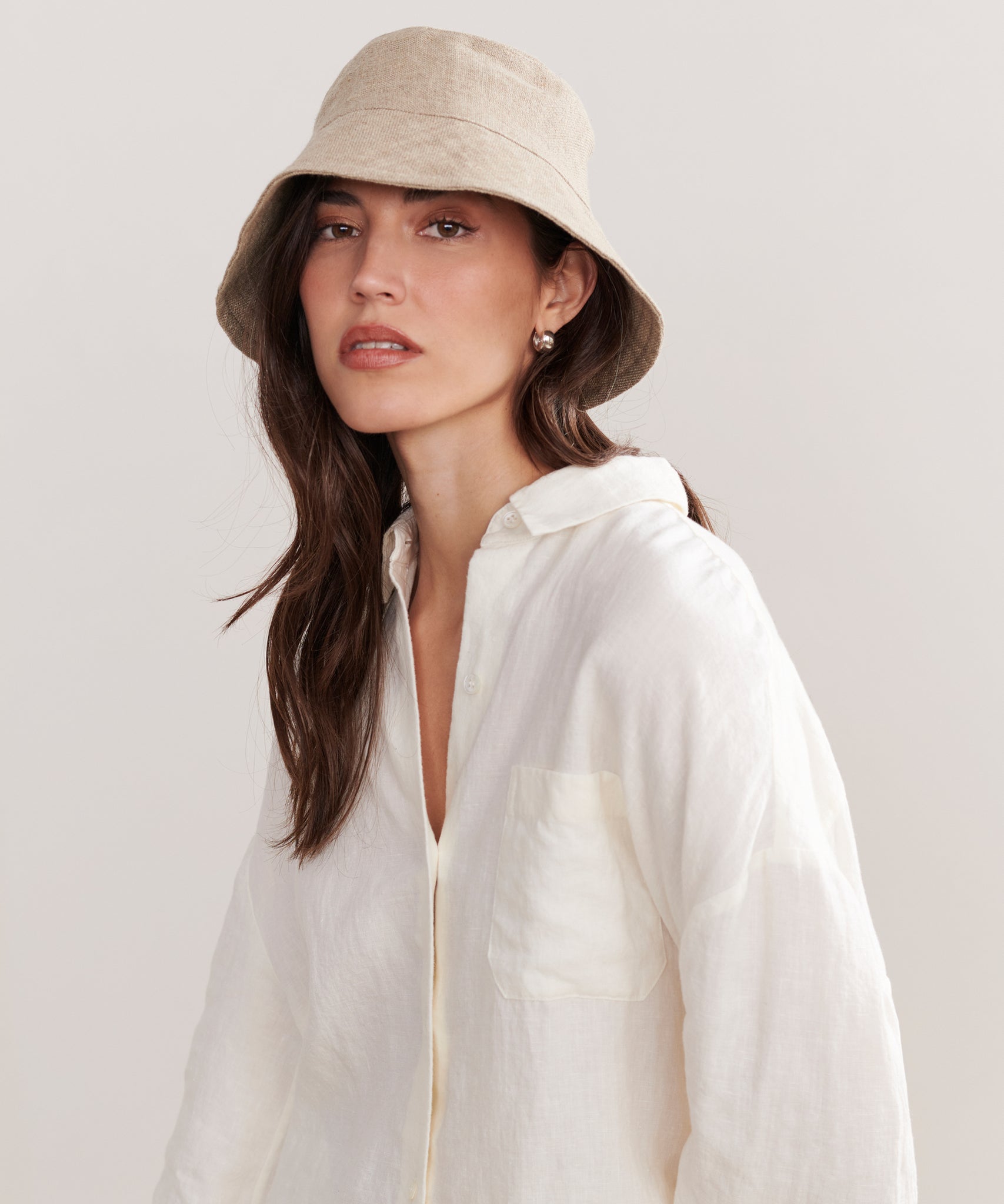 Jenni Kayne Linen Bucket Hat Jenni Kayne Raffia Wide Brim Sun Hat - Neutrals Hats  main image 3
