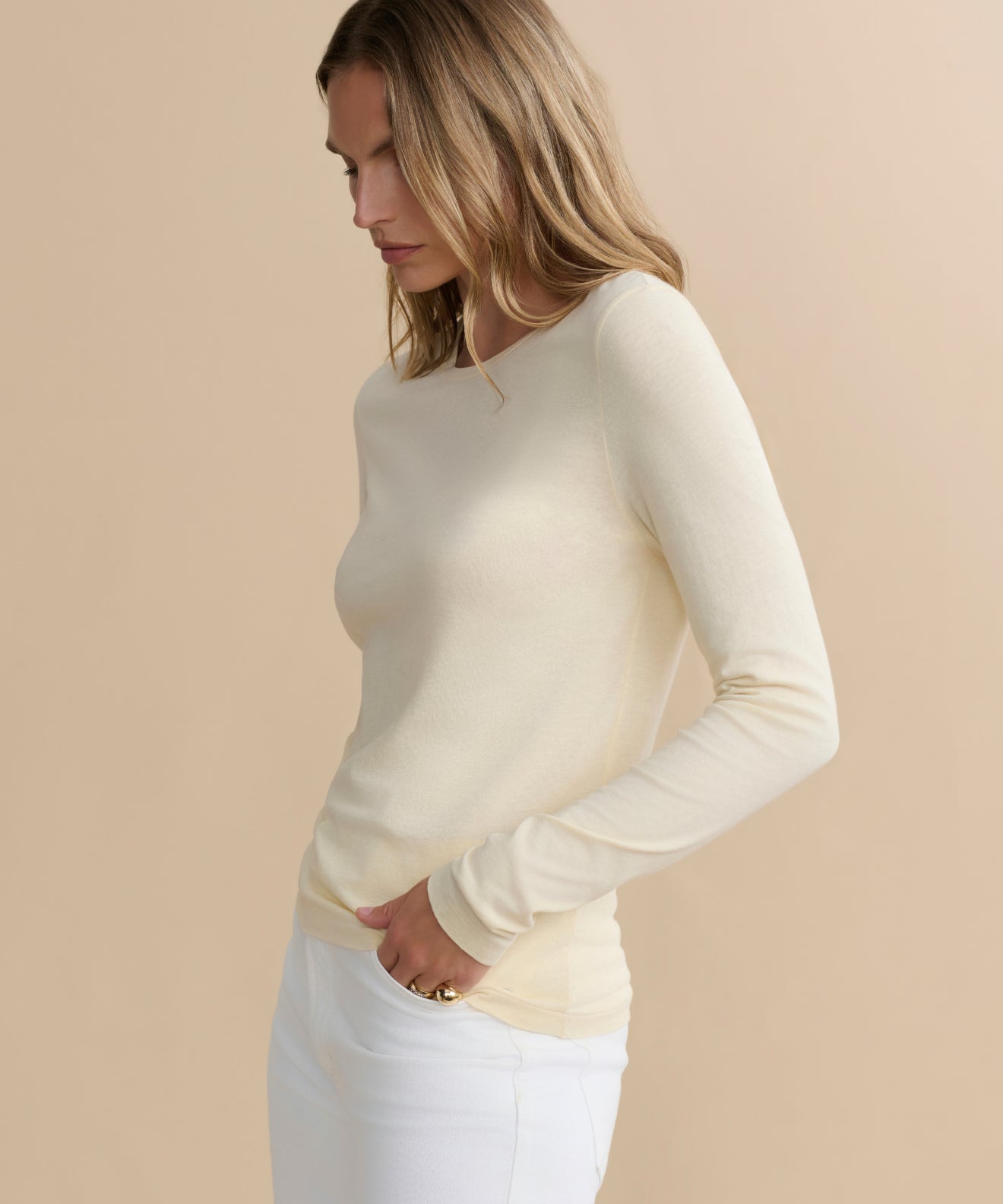 Women's Scoop Neck Long Sleeve Basic Tee - Slim Fit Stretchy Soft T-Shirt Tops (Solid Colors) - View #3