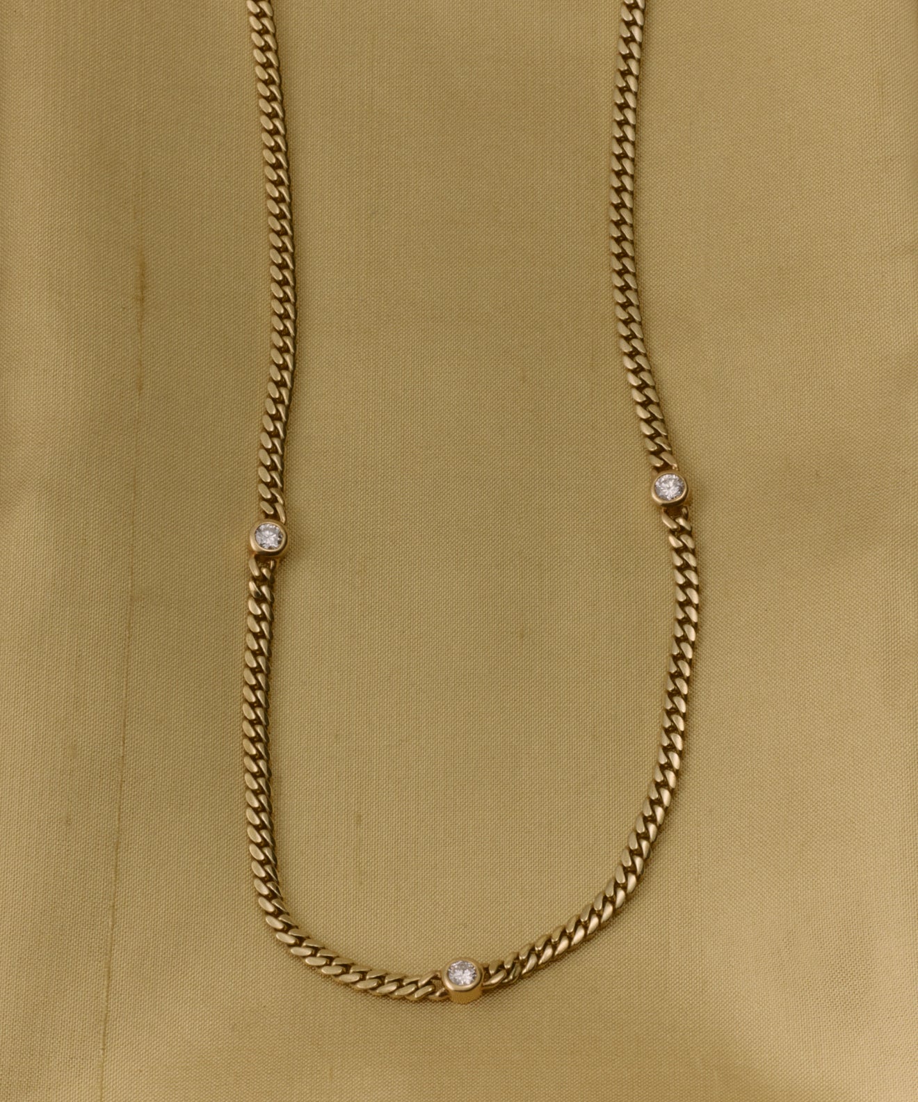 Merit Round Cut Diamond Necklace | Jenni Kayne