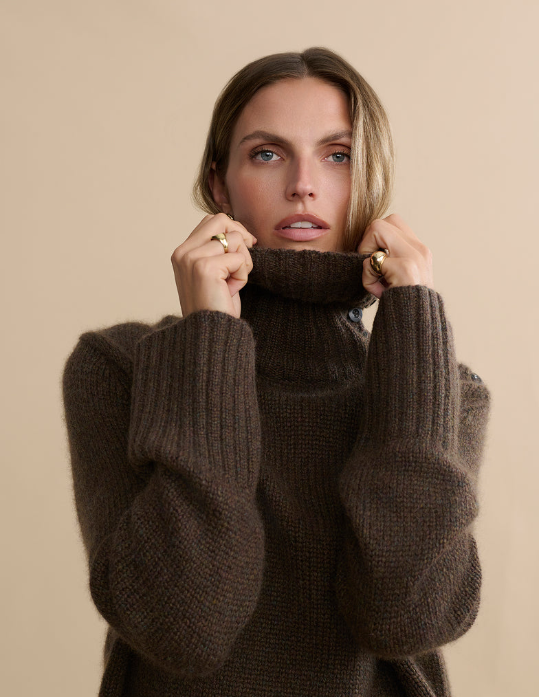 Shop The Cashmere Jackie