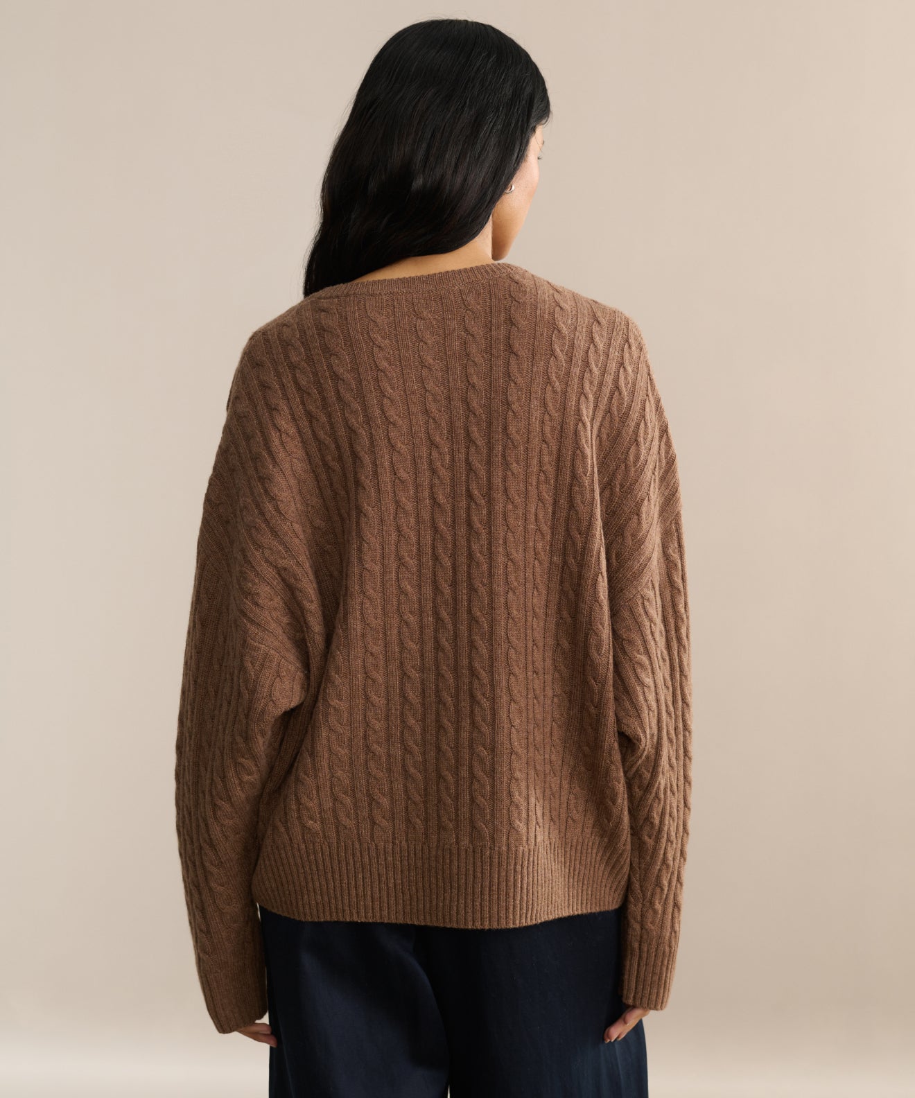 Nell V-Neck Sweater | Jenni Kayne