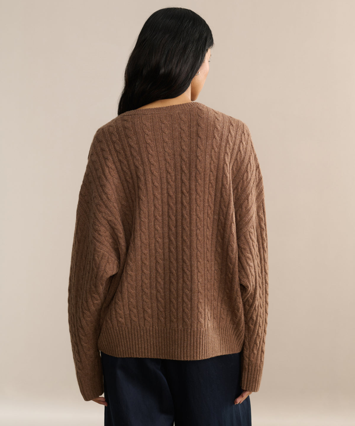 Nell V-Neck Sweater | Jenni Kayne