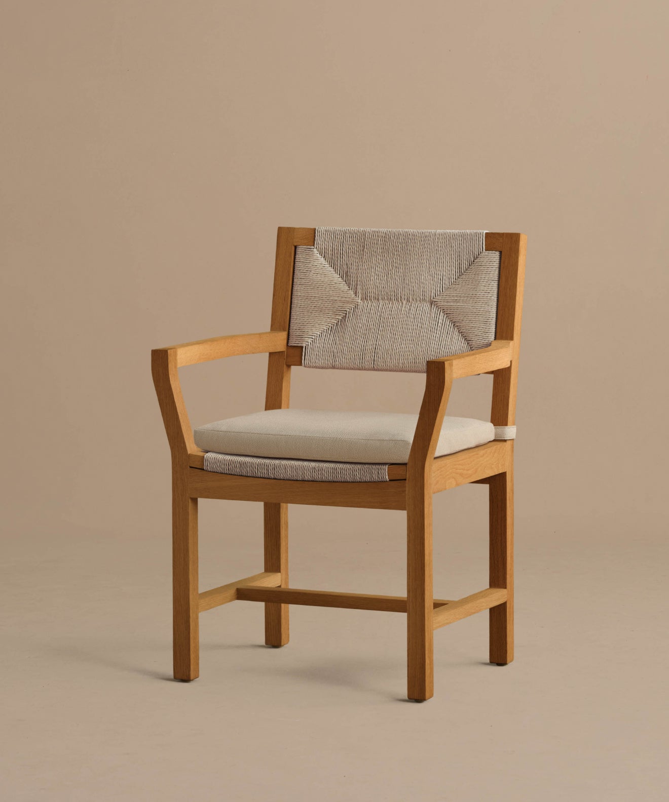 Outdoor Montecito Dining Arm Chair | Jenni Kayne