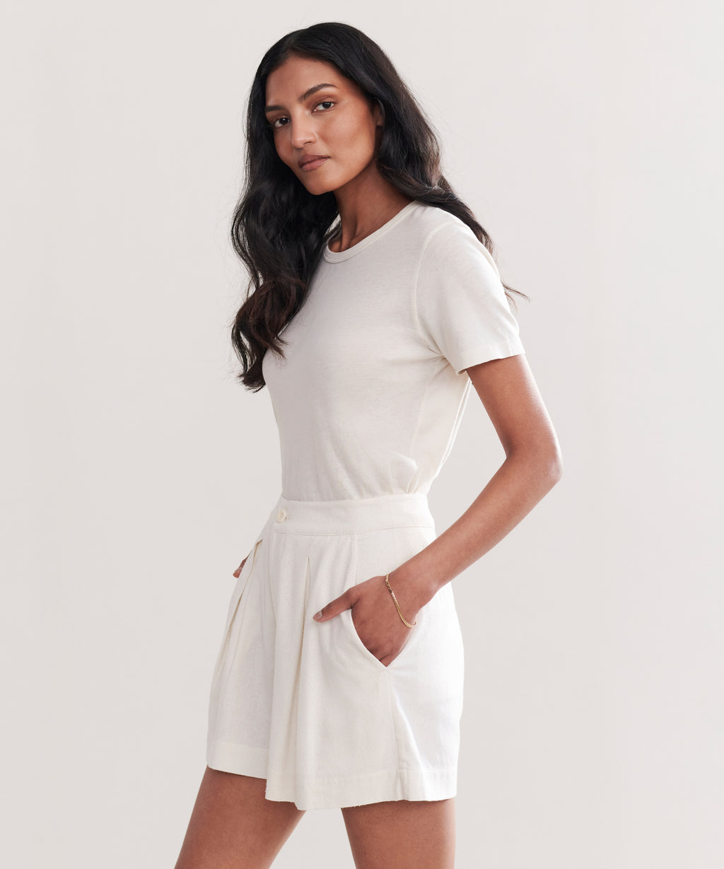 Essential Pleated Short