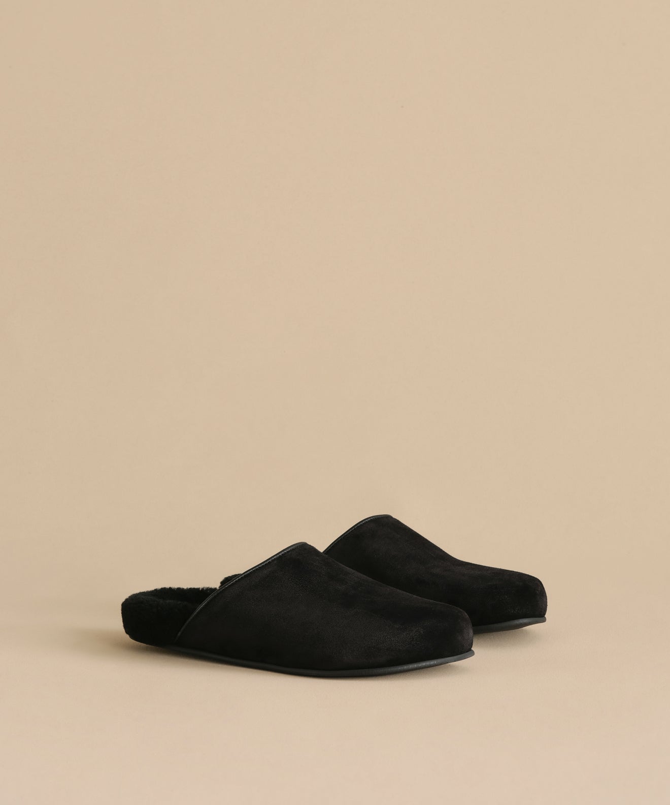 suede-ashby-clog-black-2.jpg?v