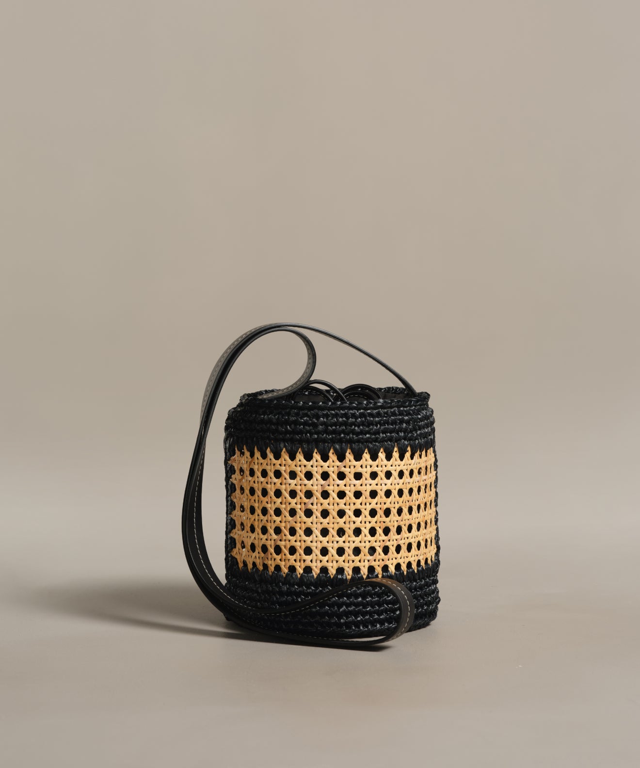 Tropez Bucket Bag | Jenni Kayne