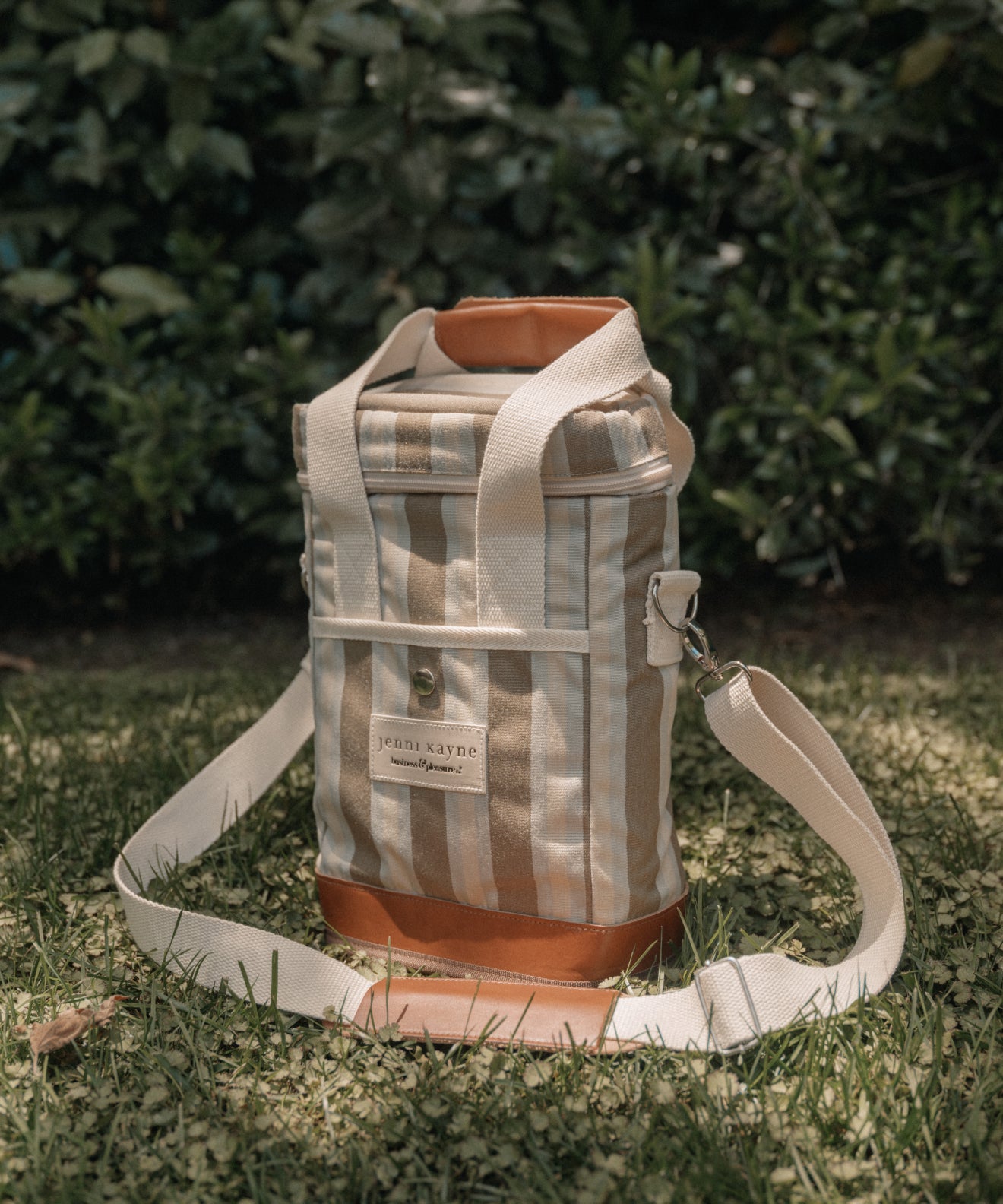 The Wine Cooler Tote Bag | Jenni Kayne