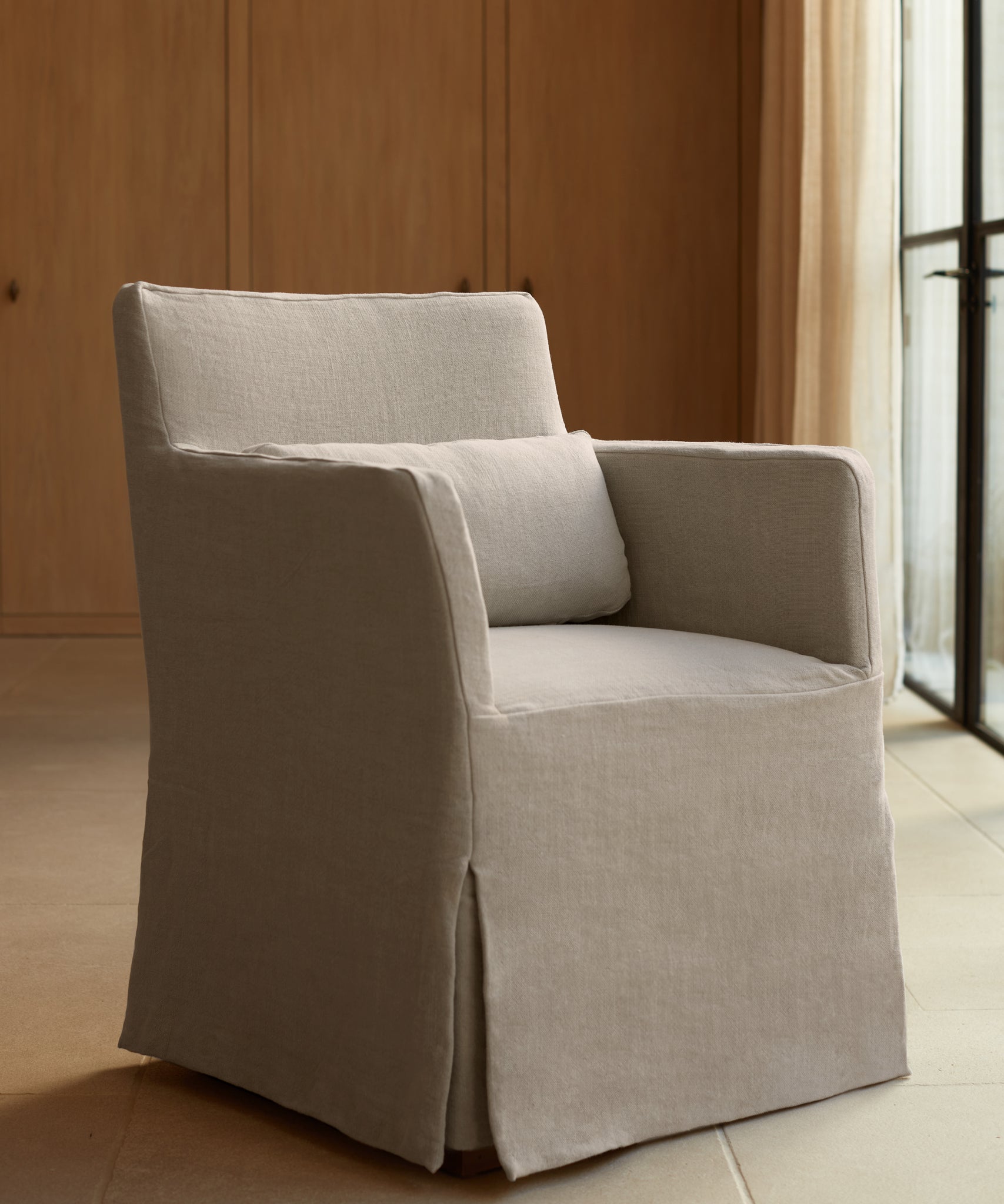 Sunset Dining Arm Chair – Jenni Kayne