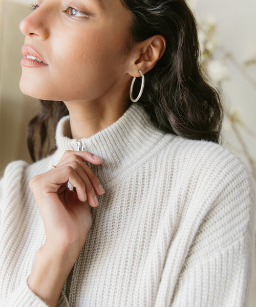 Medium Clara Hoops